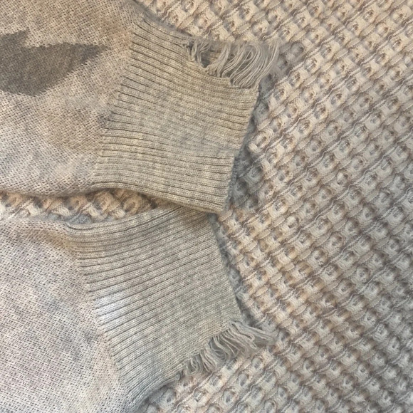 Fate distressed knit sweater - Picture 6 of 8